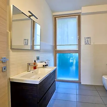 Bellagio Village - By The - Seasonal Warm Pool And Sauna Hotel 4*